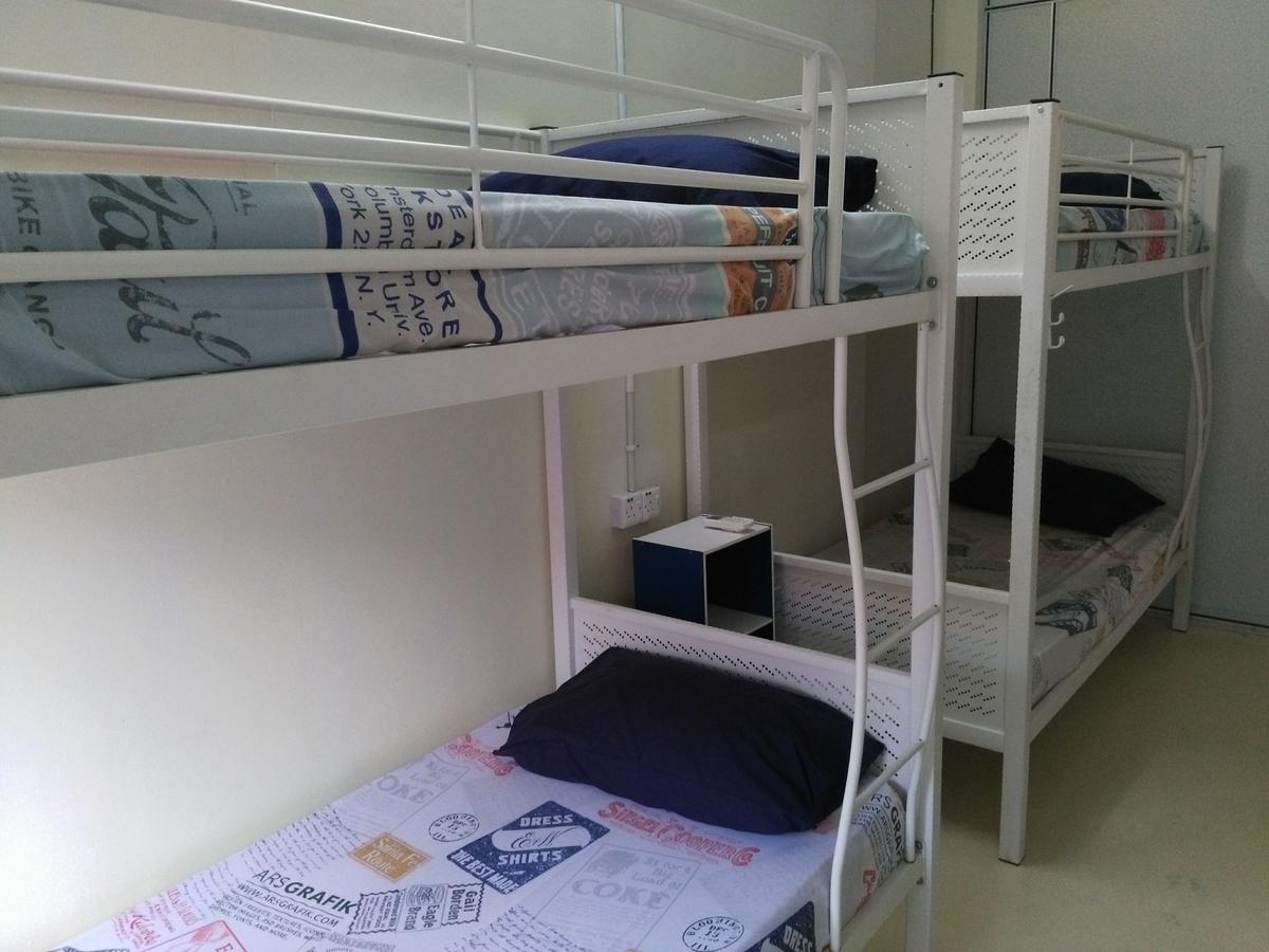 Vloft Backpackers Hostel Ипох Екстериор снимка